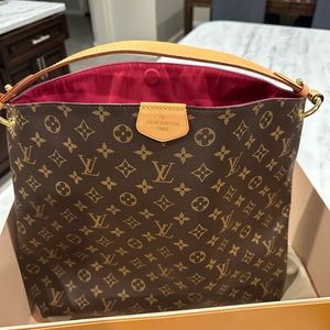 Authentic Louis Vuitton Graceful MM in mint condition